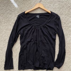 Old Navy Women’s Shirred V Neck Tee